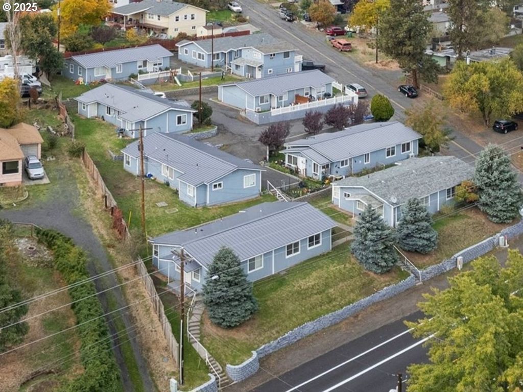 1106 Emerson Dr, The Dalles