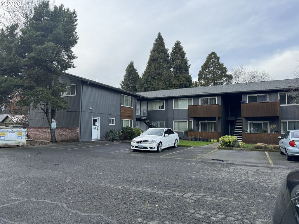 1184 Ne Turner Dr, Hillsboro