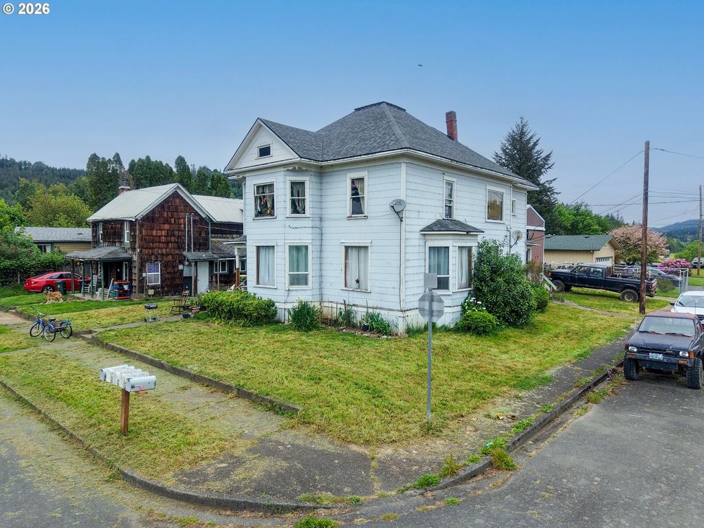 131 Ash St, Myrtle Point