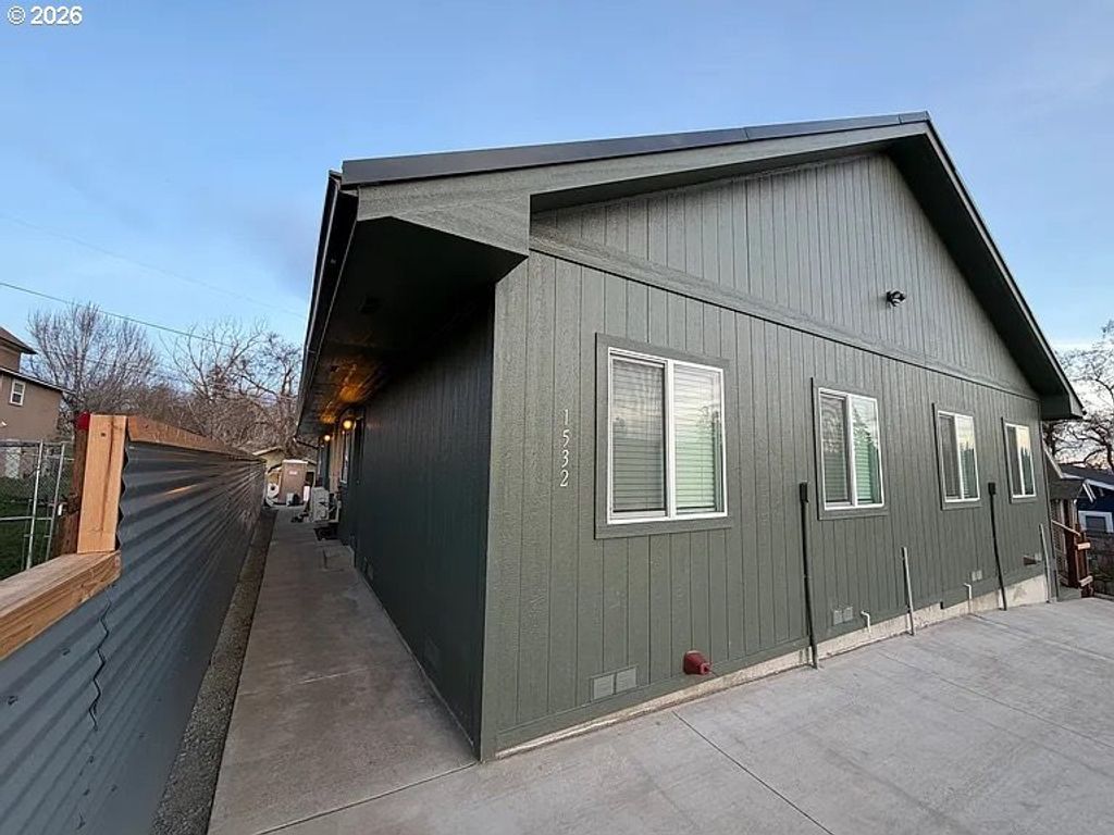 1433 Lakeview Ave, Klamath Falls