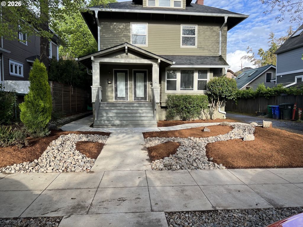 1926 Ne 11th Ave, Portland