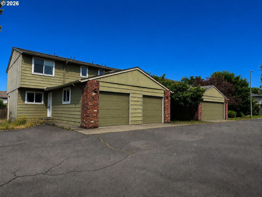 1725 Salishan St, Salem