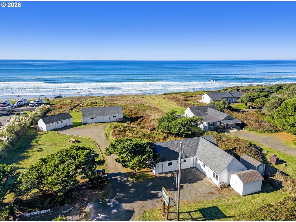 95500 Highway 101, Yachats