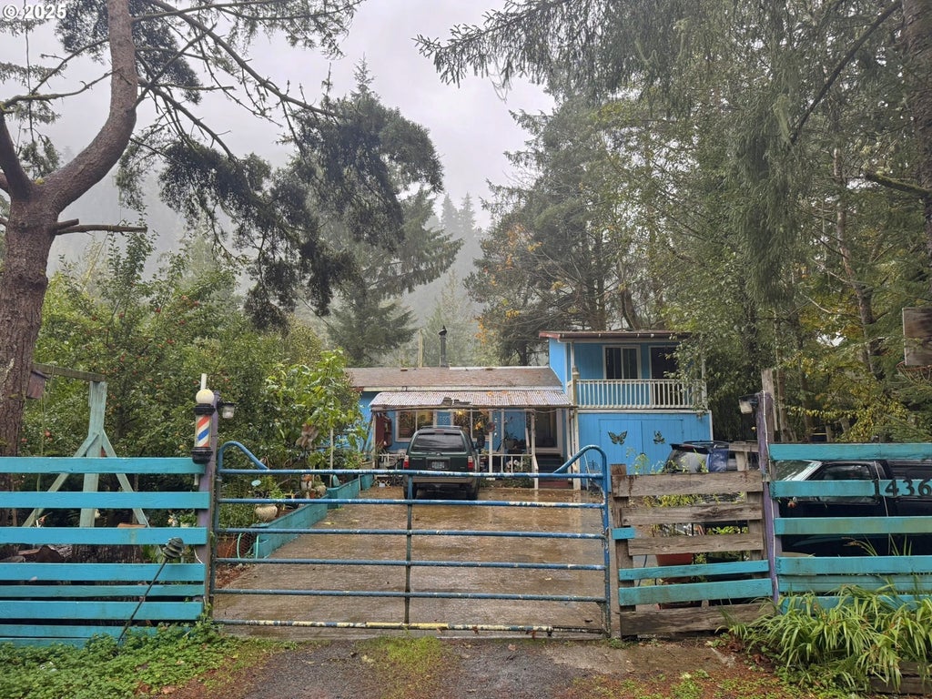 1436 S Fun River Pl, Lincoln City