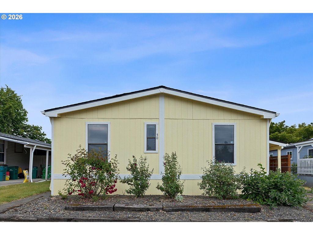 301 E Columbia Dr 50, Newberg