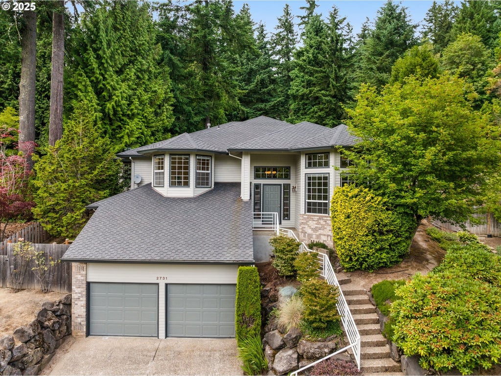 2731 Sw 28th Dr, Portland