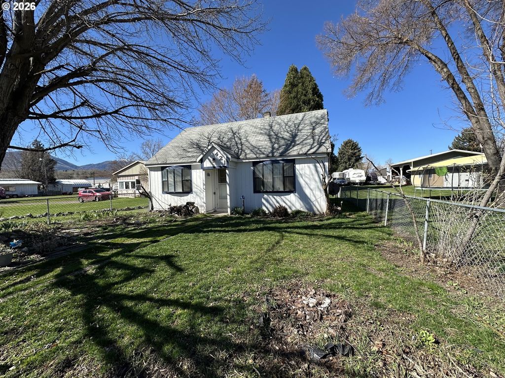 421 Cottonwood, Mount Vernon