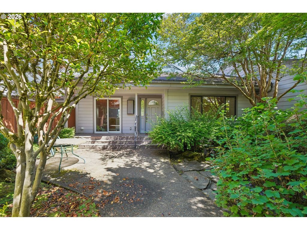 8455 Sw Lafayette Way Ground, Wilsonville