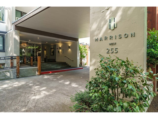 255 Sw Harrison St 14b, Portland