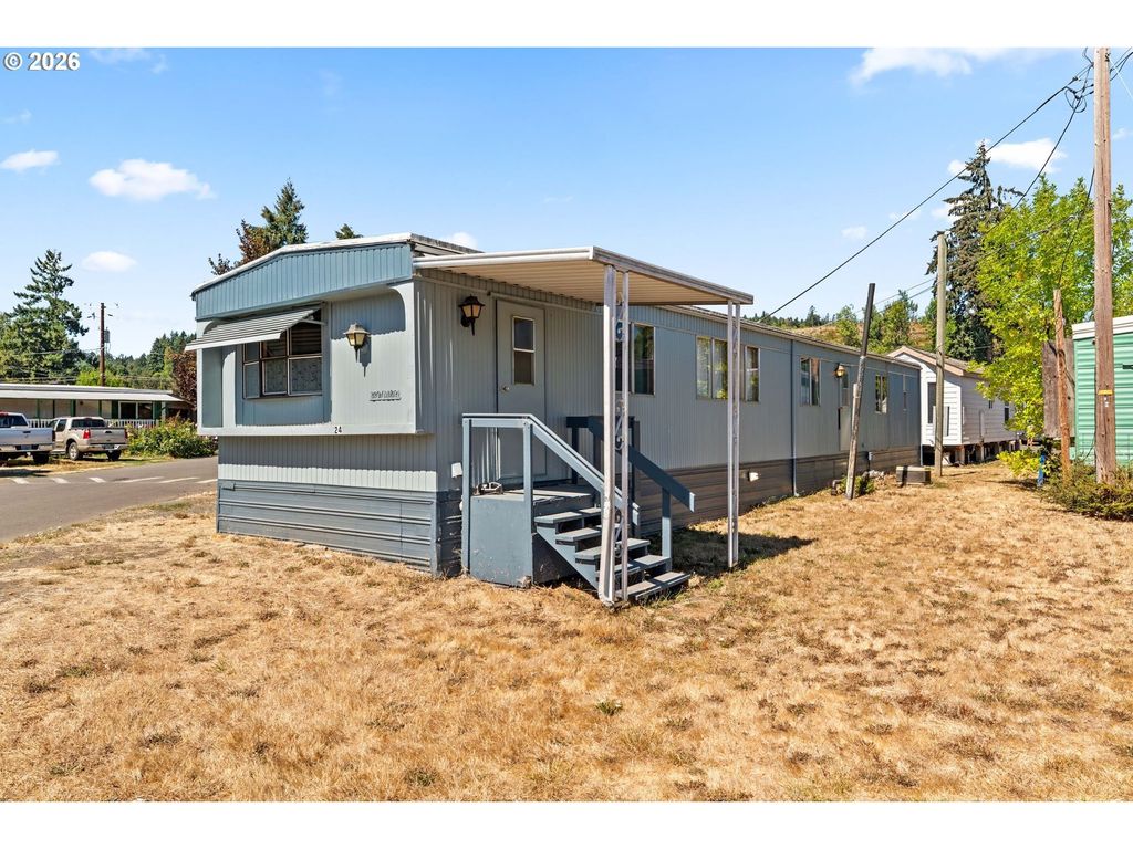 1557 N Pacific Hwy 24, Cottage Grove