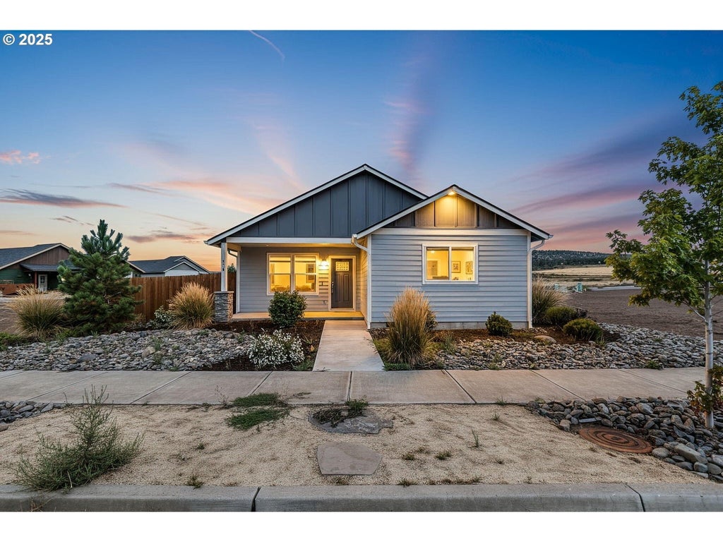 910 Ne Discovery Loop, Prineville