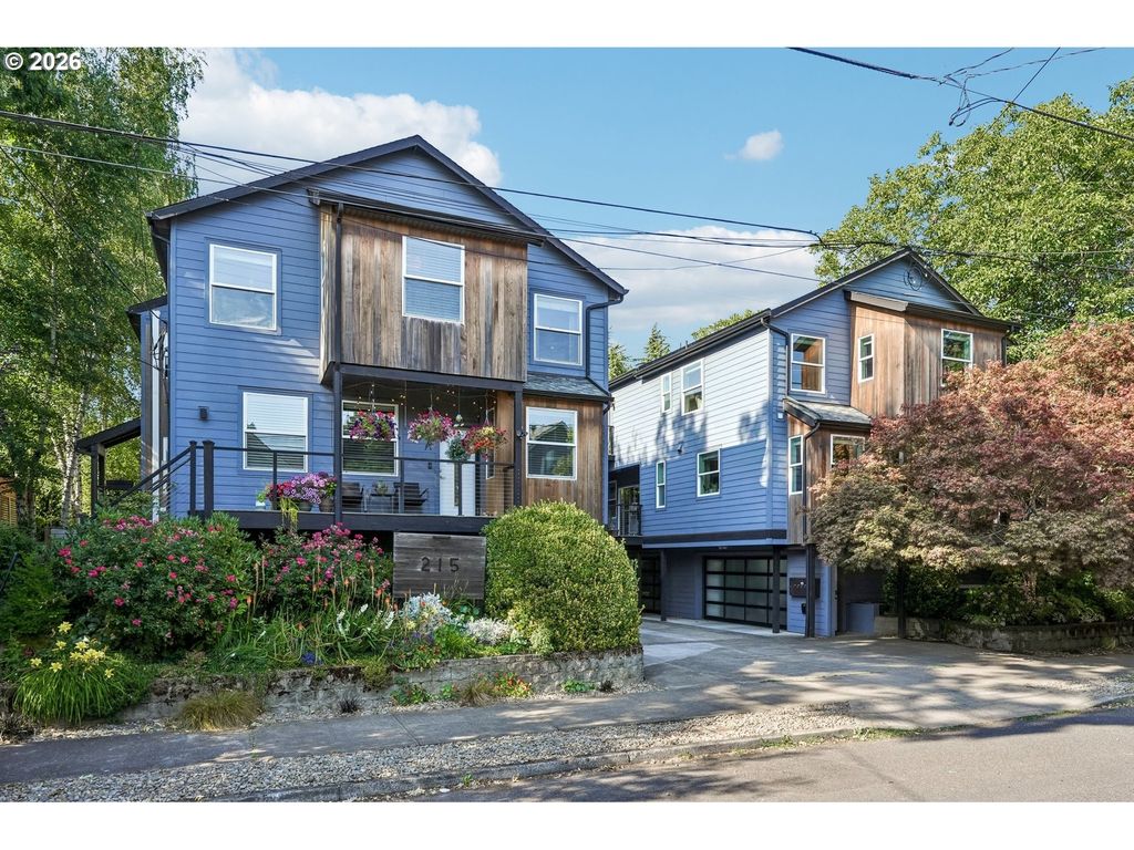 223 Ne Ivy St A, Portland