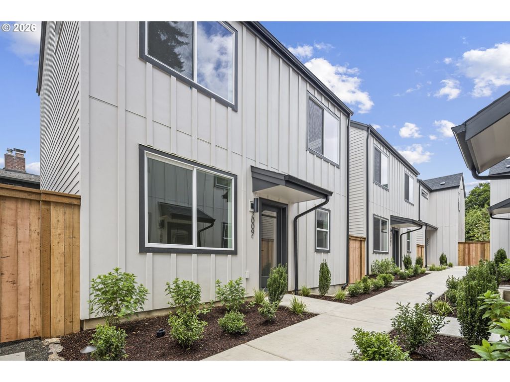 2009 Sw Moss St, Portland