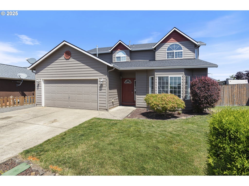 227 Hauser Ct, Molalla