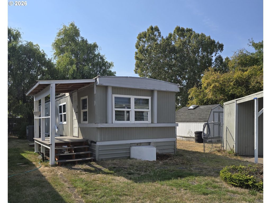 555 N Danebo Ave 130, Eugene