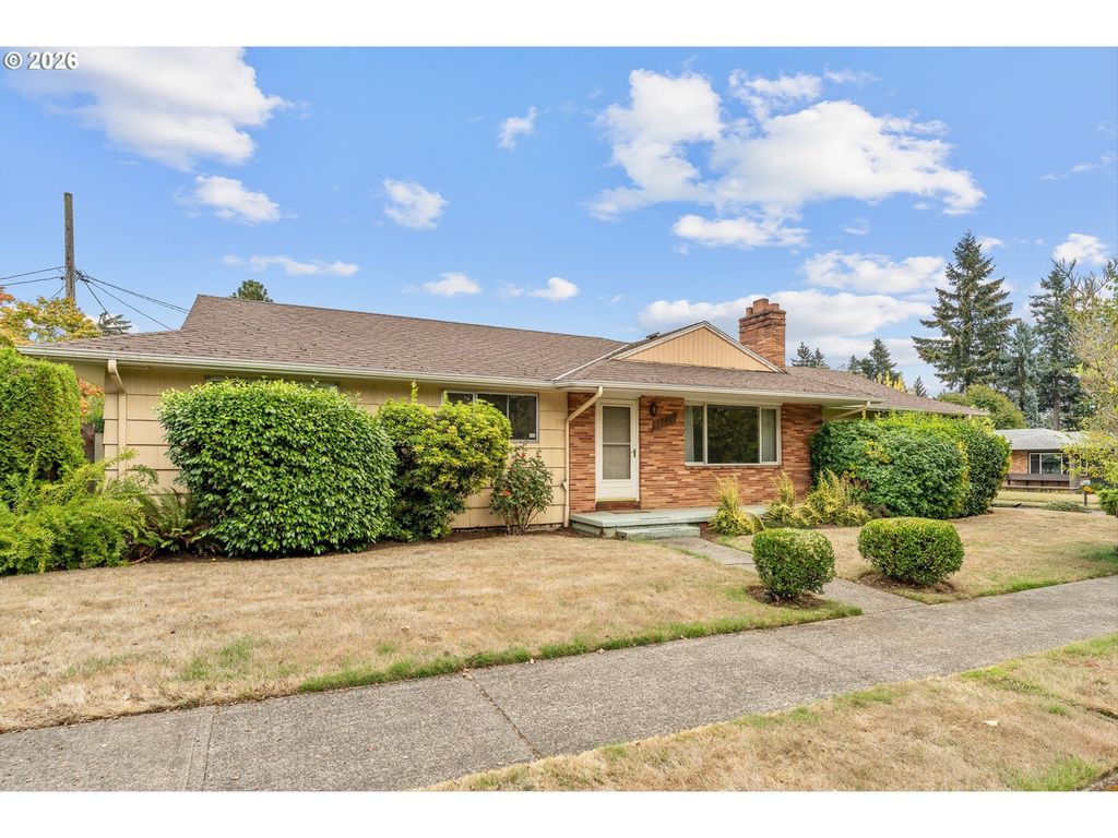 1136 Se 146th Ave, Portland