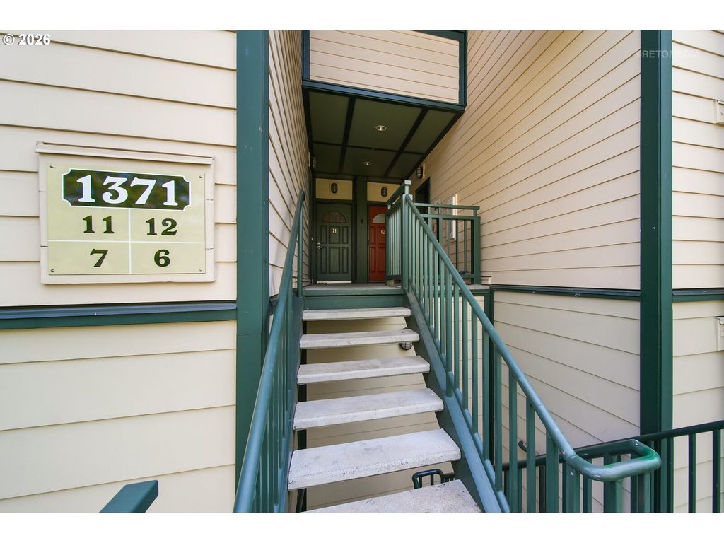 1371 Ne Orenco Station Pkwy 7, Hillsboro