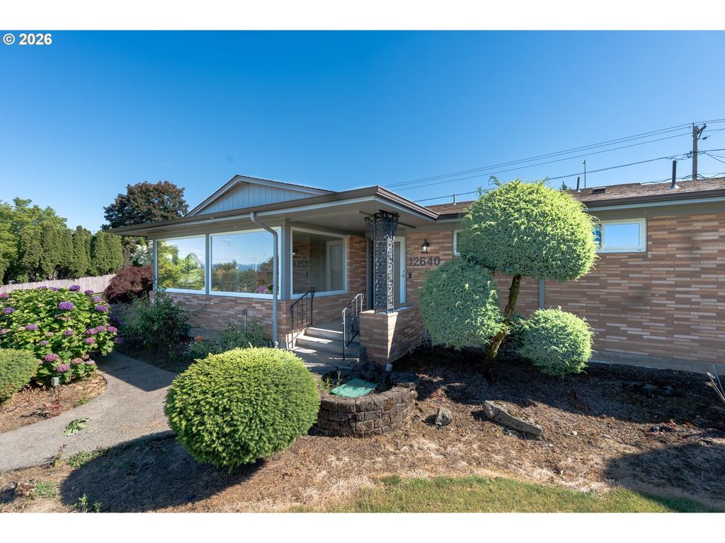 12640 Ne Rose Pkwy, Portland