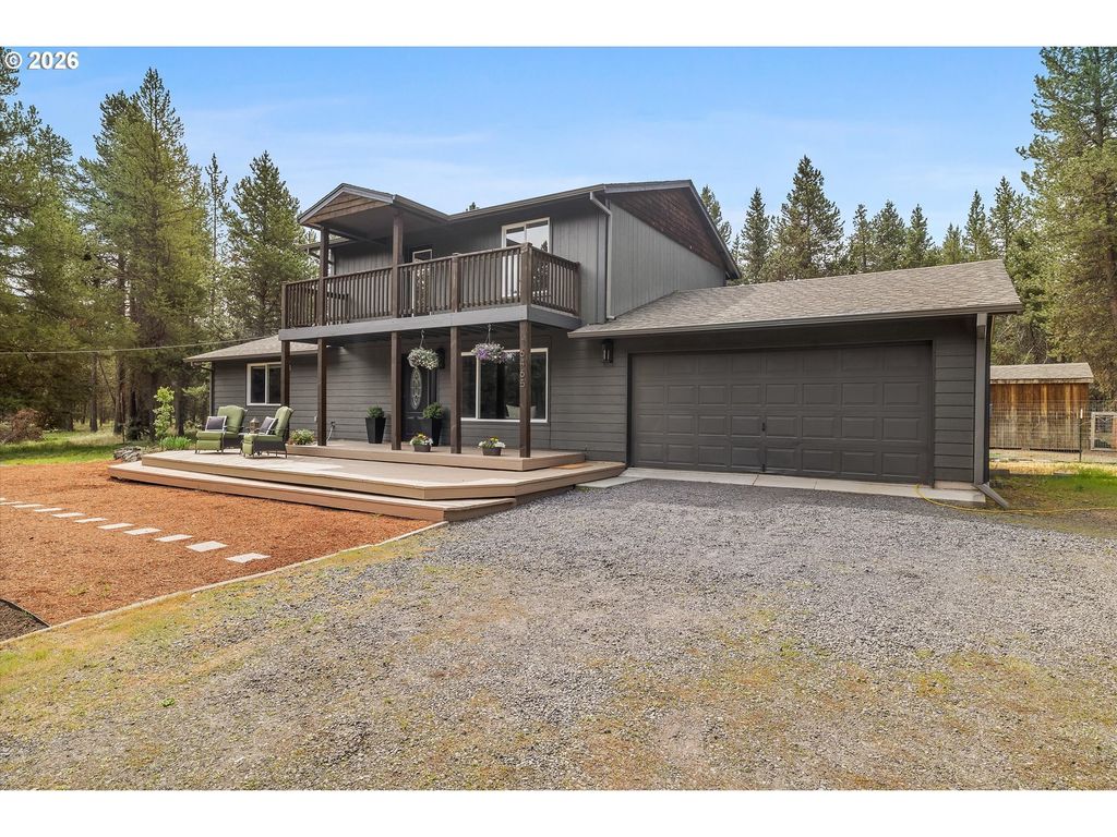 16465 White Buck Ave, La Pine