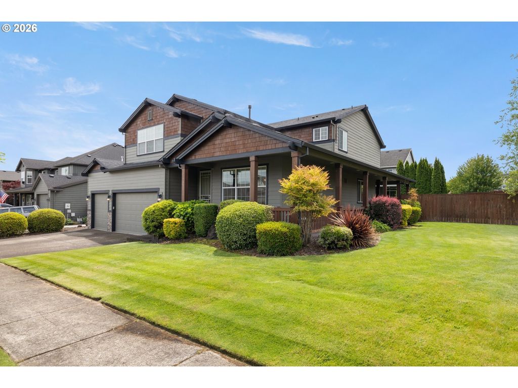 906 36th Pl, Forest Grove