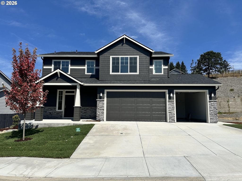 131 W 20th Way, La Center