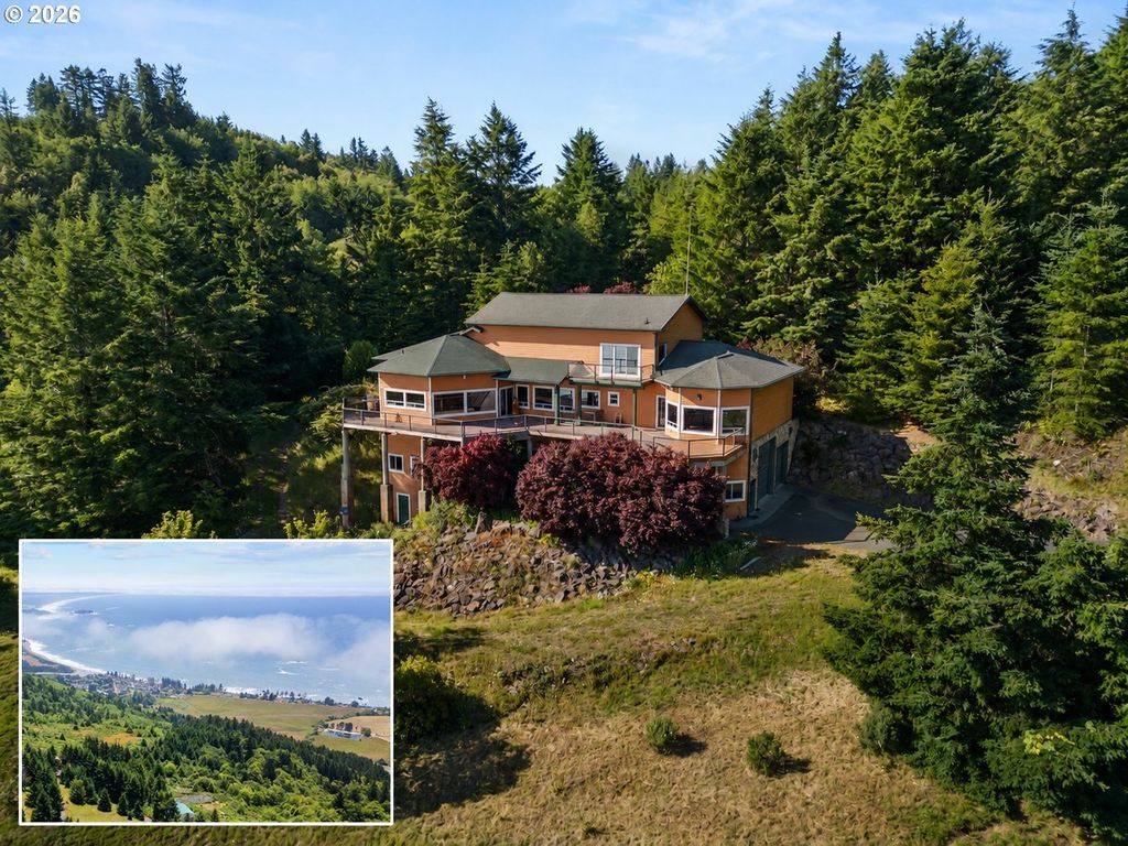 99075 Mcvay Creek Rd, Brookings