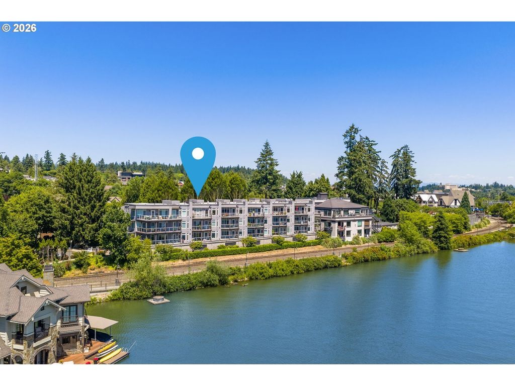 103 3rd St, Lake Oswego