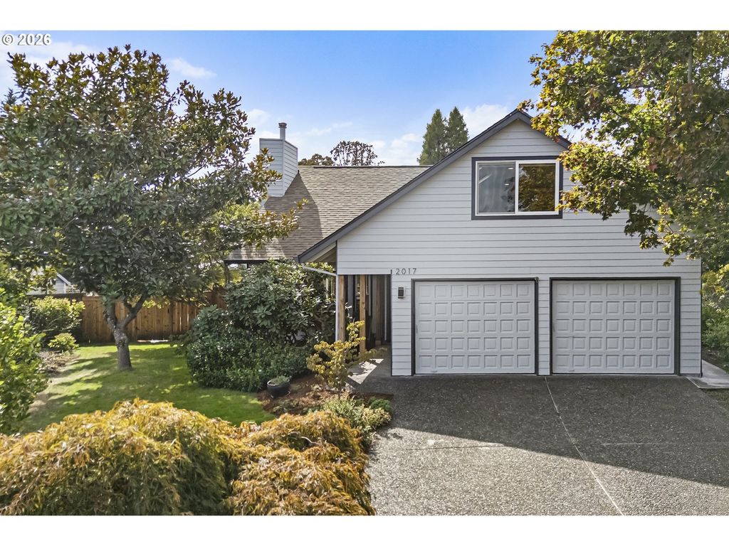 2017 Ne Josephine Dr, Hillsboro