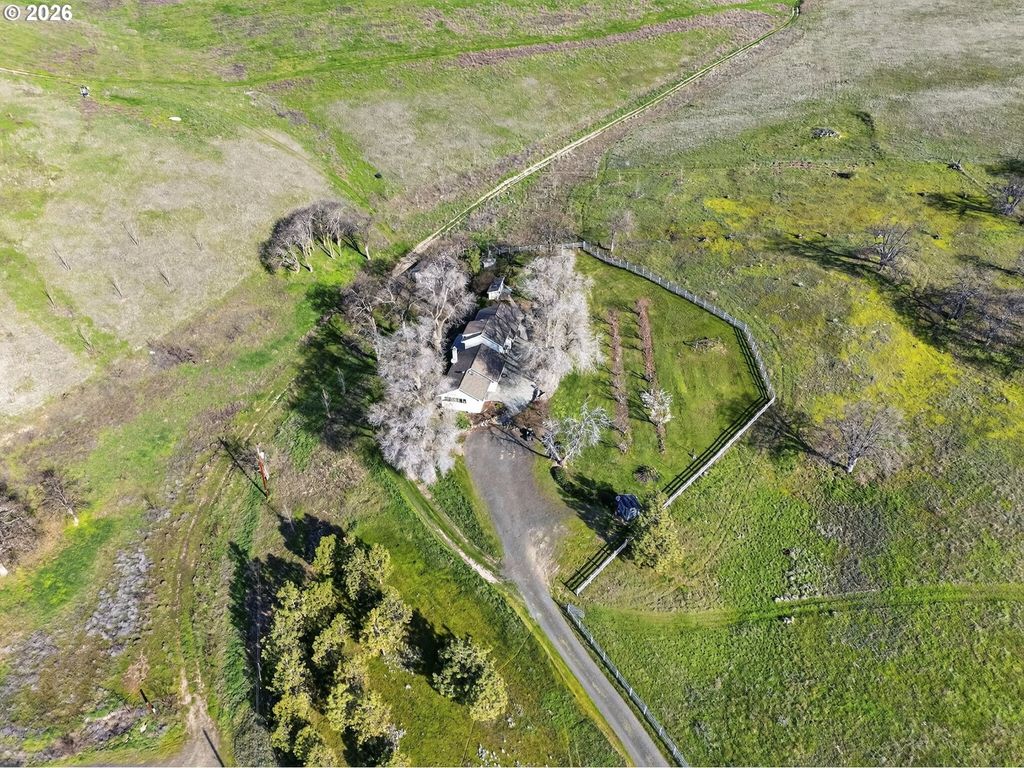3455 Three Mile Rd, The Dalles