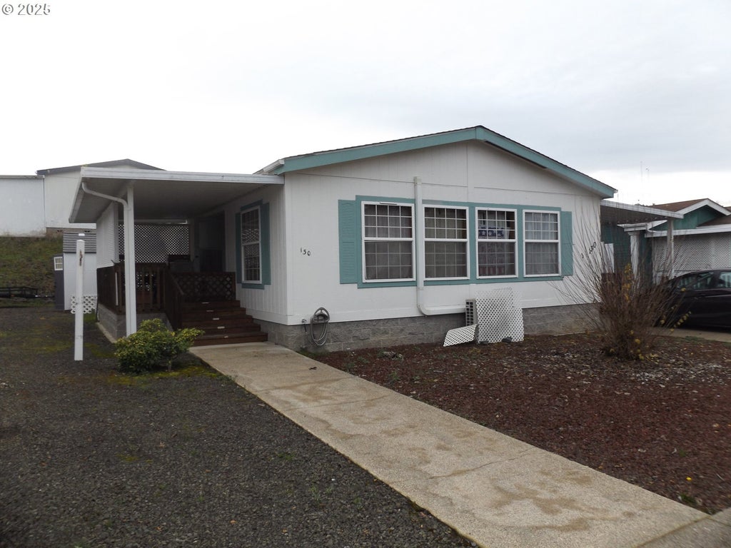 130 River Ridge Ave, Roseburg