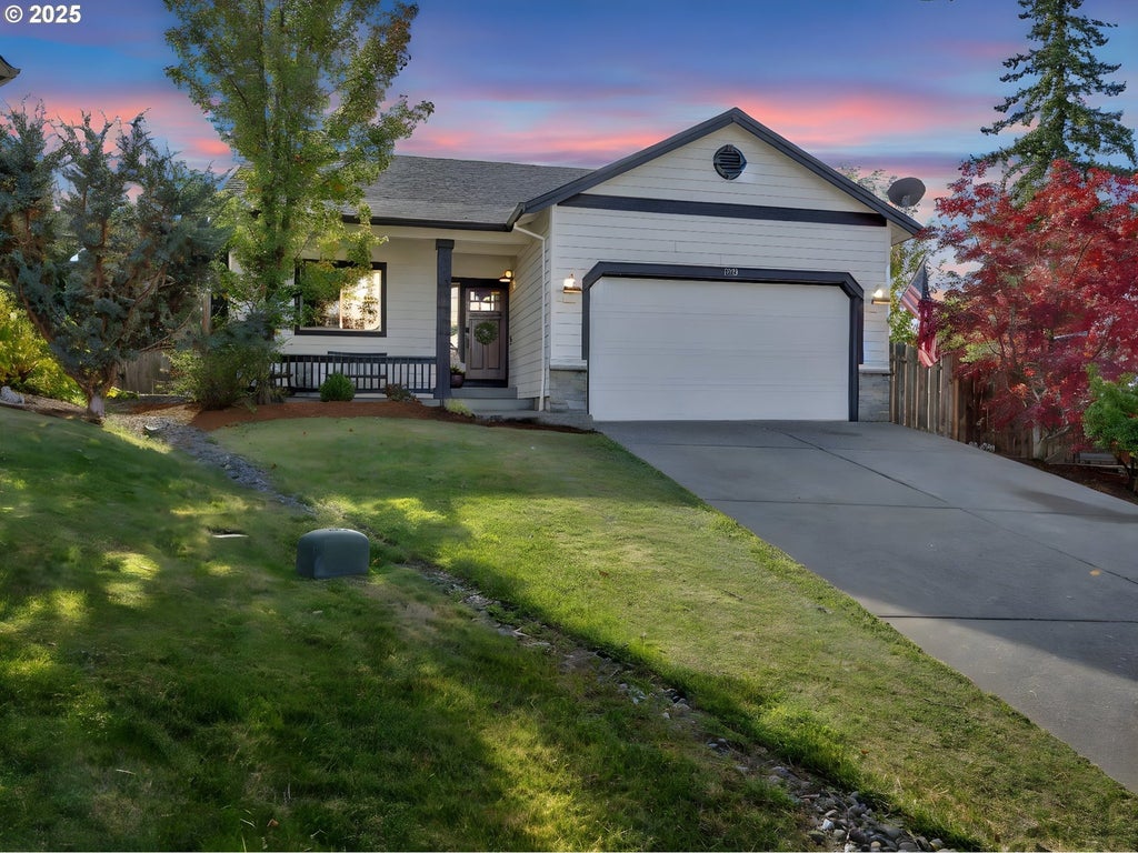 1230 Ne Rockwell Dr, Estacada