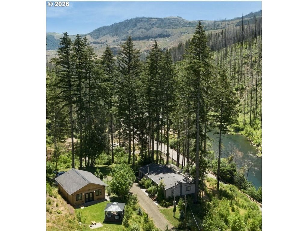 28664 N Umpqua Hwy, Idleyld Park