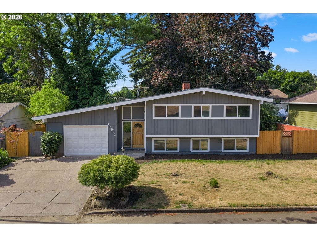 17912 Ne Davis St, Portland