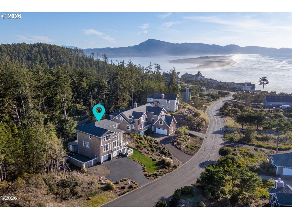 415 Fall Creek Dr, Oceanside