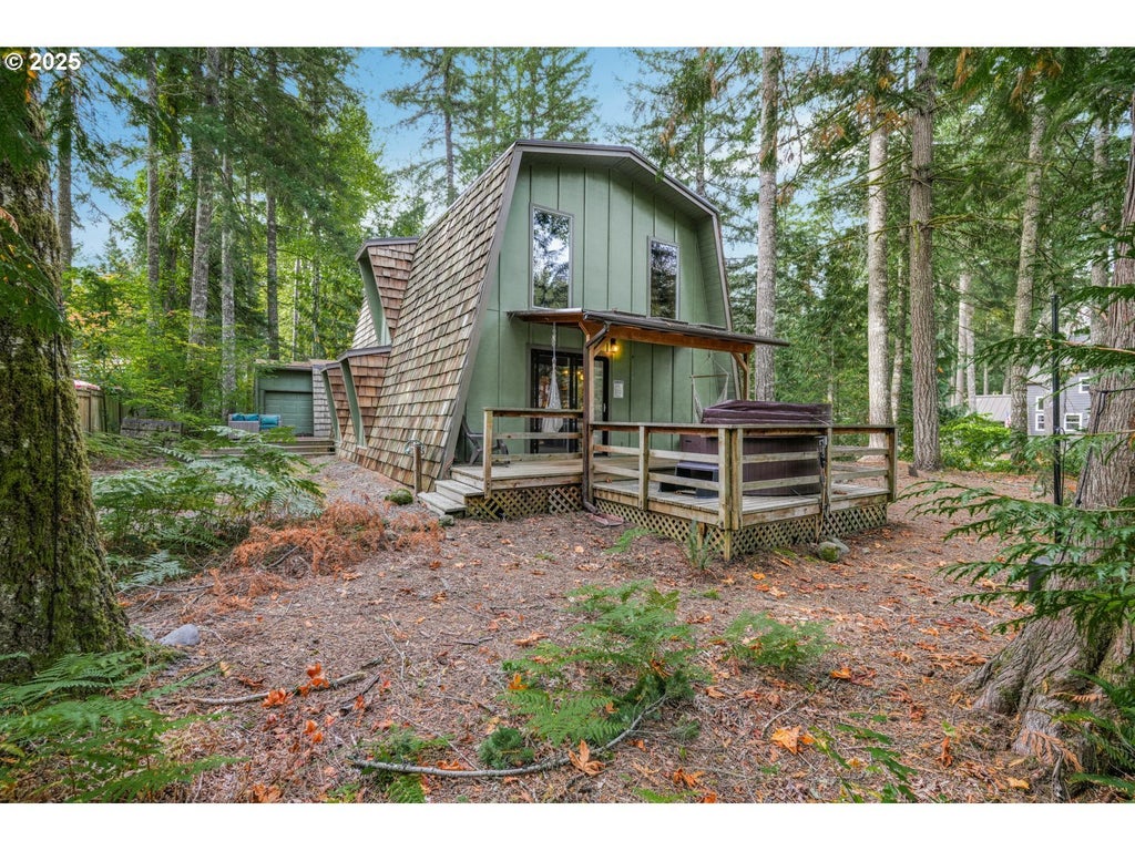 21760 E Tree Swallow Ln, Rhododendron