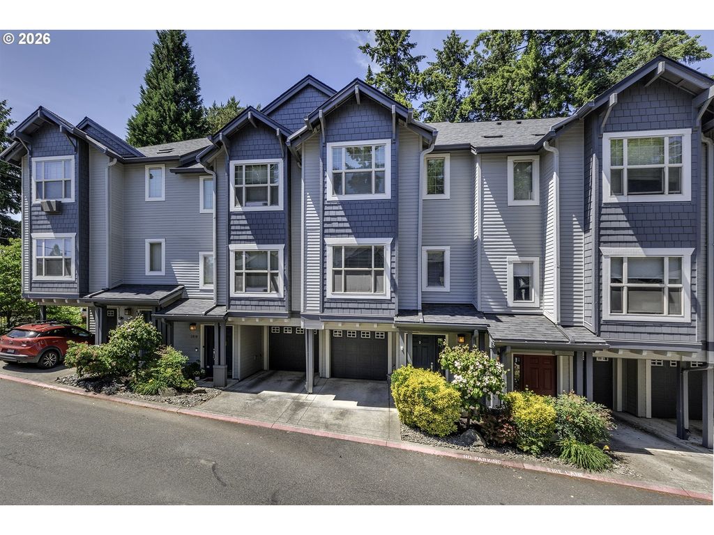 1923 Ne 50th Way, Hillsboro