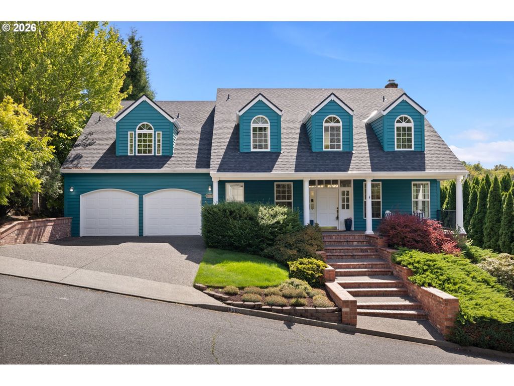 8902 Nw Benson St, Portland