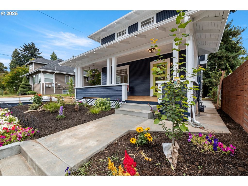 2021 N Sumner St, Portland