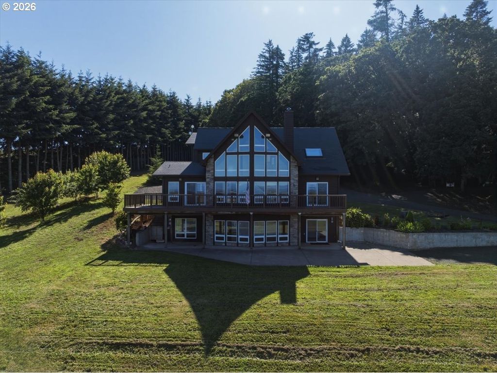 22000 Se Upper Matthews Creek Ln, Amity