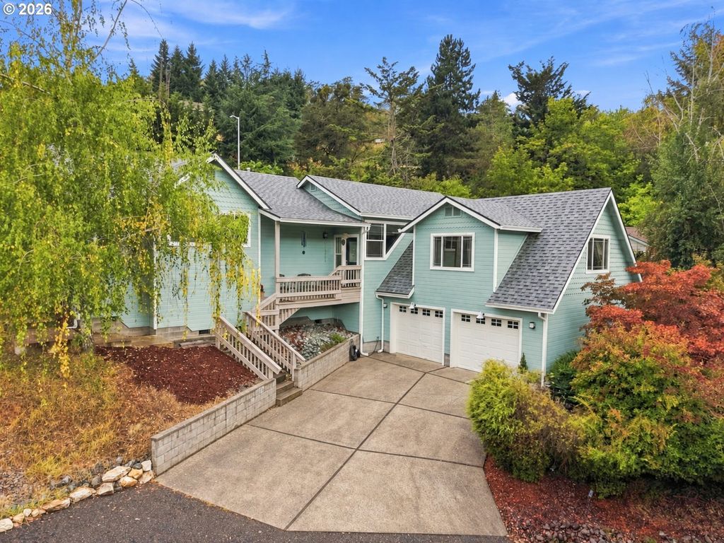 175 Nw Brent Ct, Roseburg