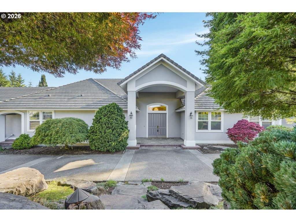 211 Alderwood Dr, Chehalis