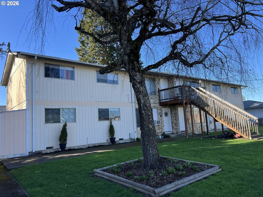 1920 Se Jefferson St Se, Albany