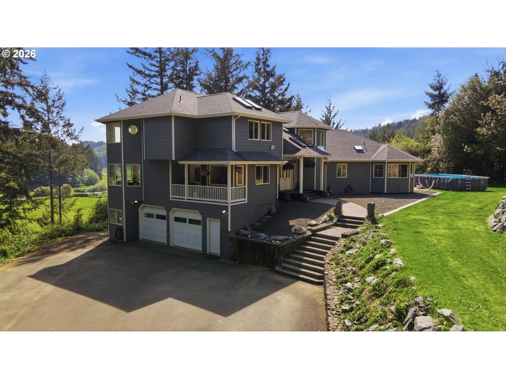 95037 Haynes Way Ln, North Bend