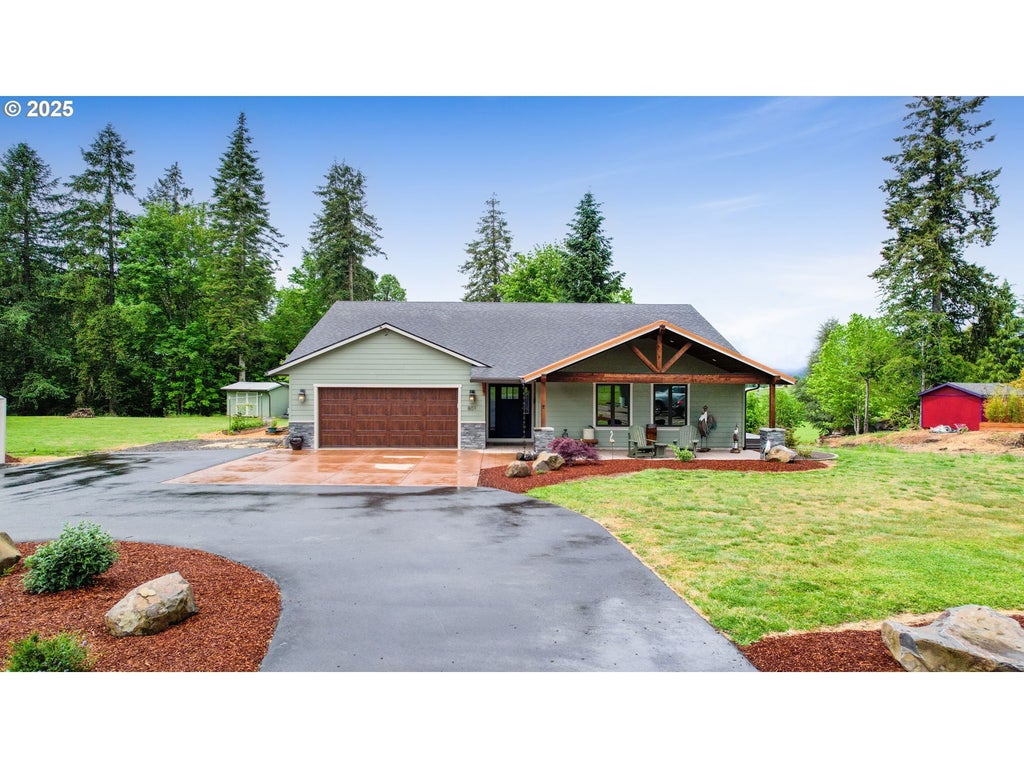 801 S Park St, Carlton