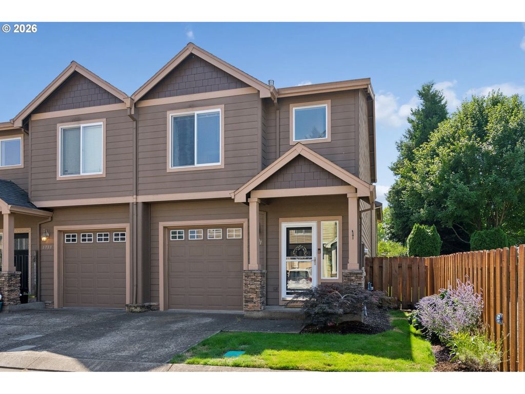 1721 N Manzanita St, Canby