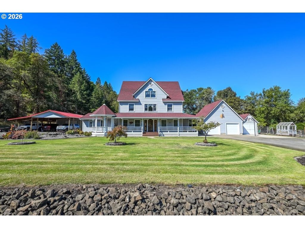 255 Dawson Rd, Roseburg
