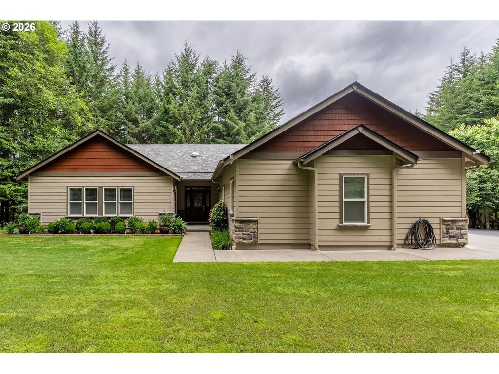 347 Ferncrest Rd, Longview
