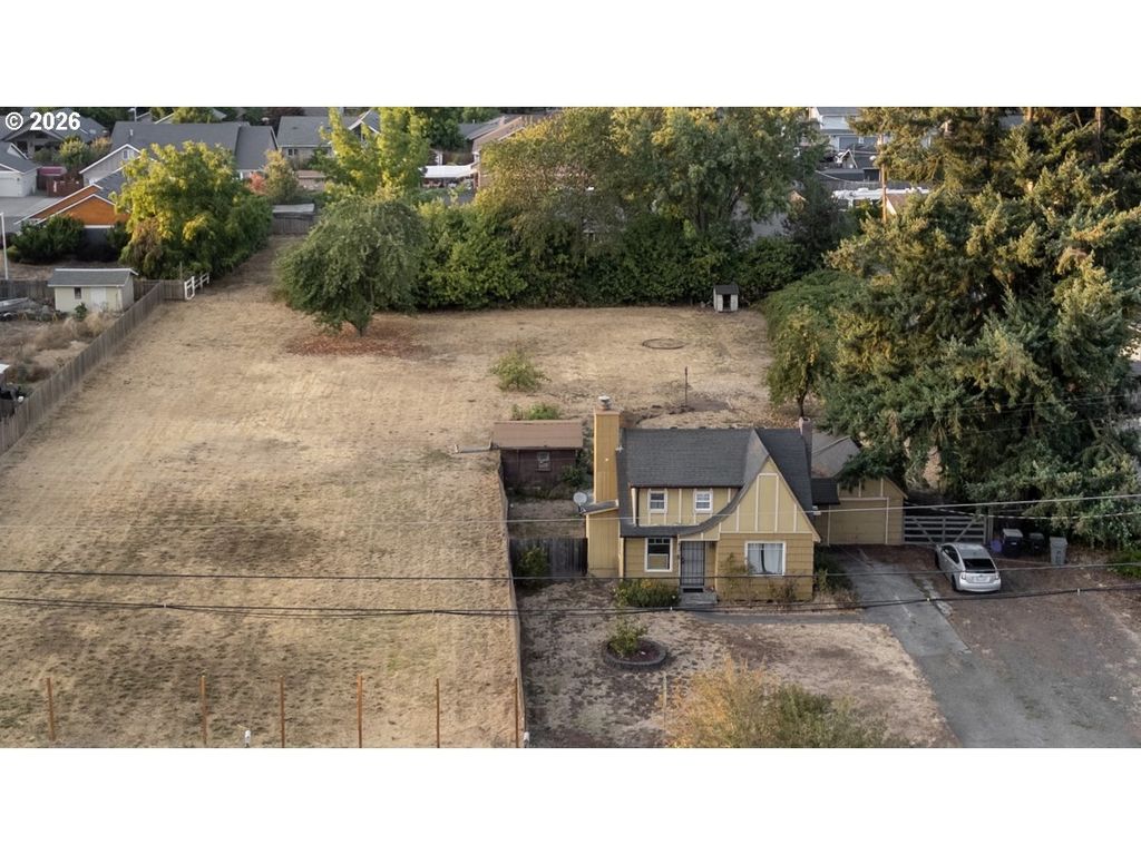 185 Ferndale Dr, Eugene
