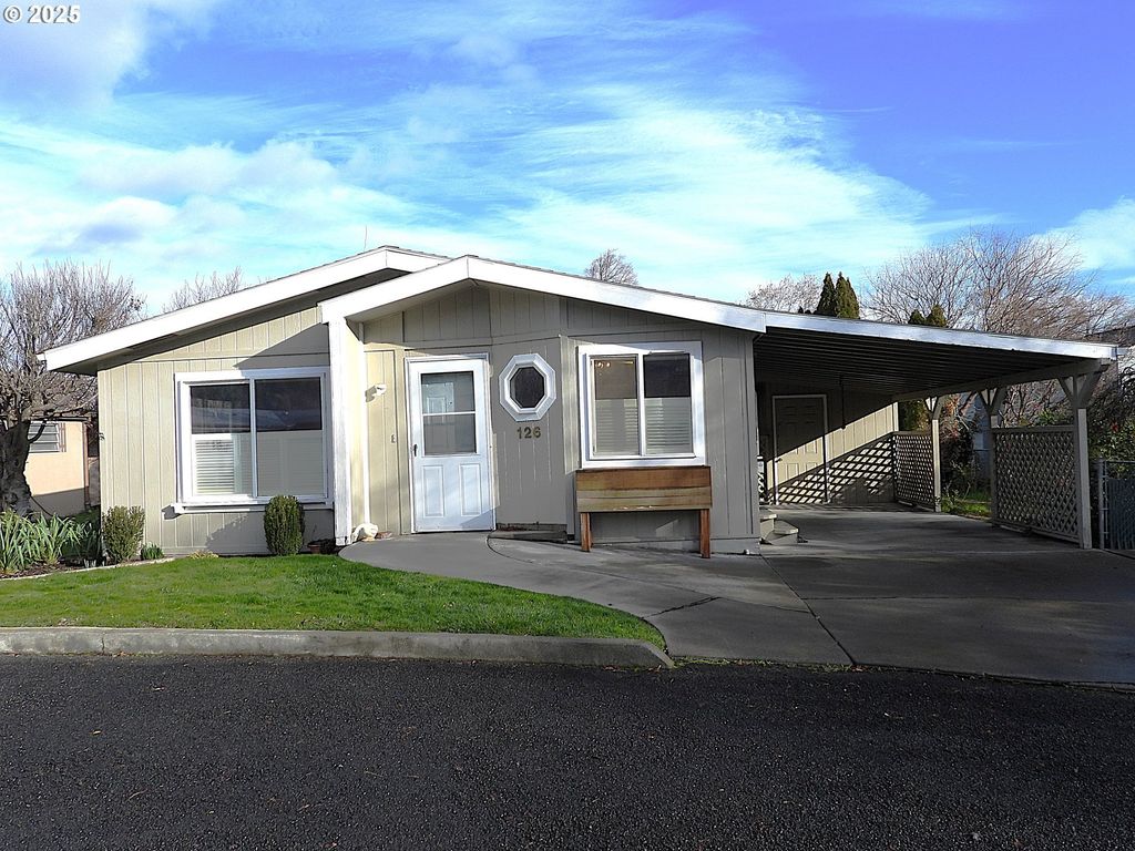 950 Pomona St 126, The Dalles