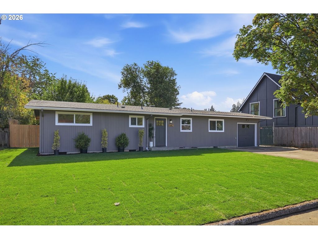 1682 Larkspur Loop, Eugene